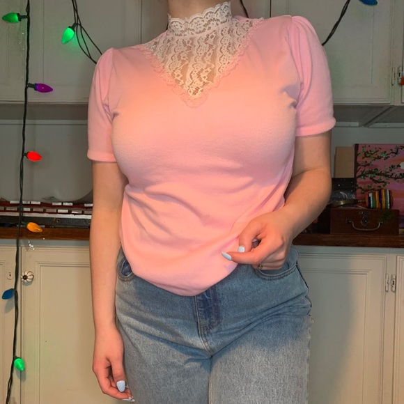 Vintage Top - Picture 2 of 6